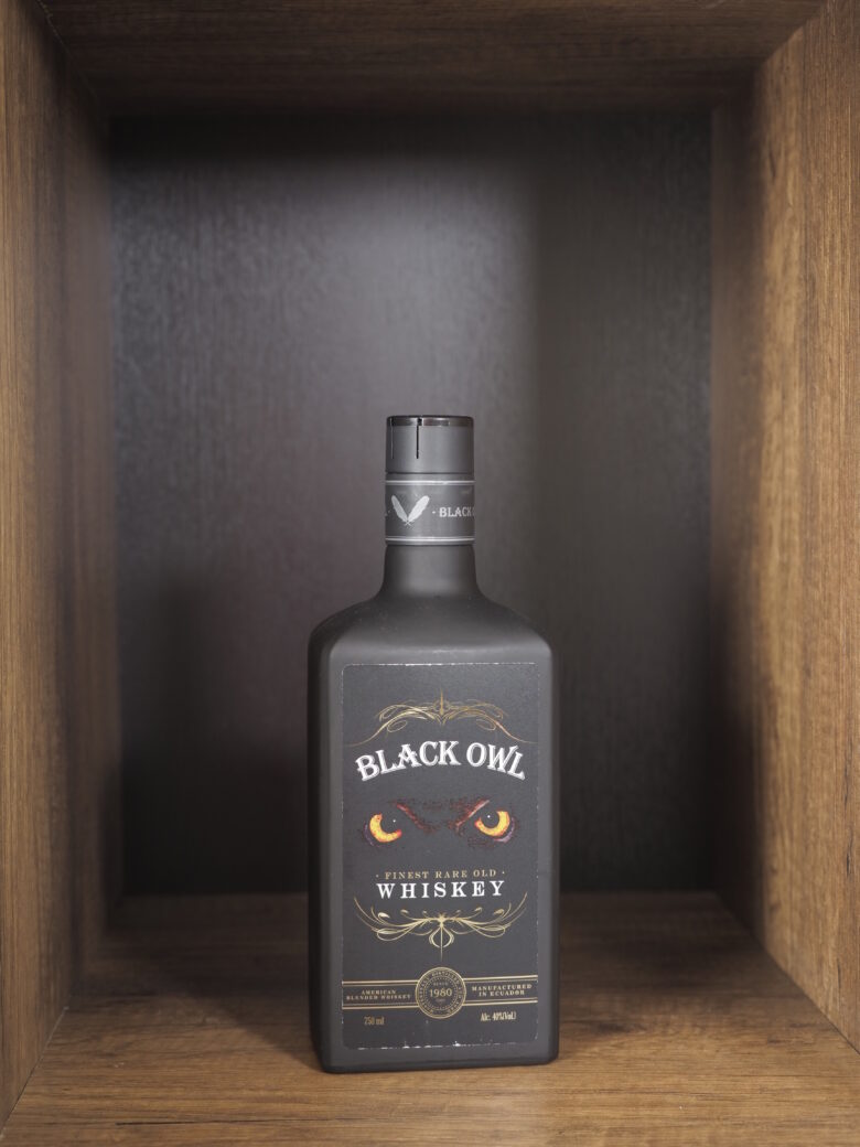 WHISKY BLACK OWL