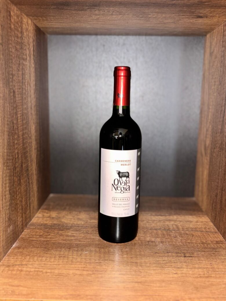 OVEJA NEGRA CARMENERE MERLOT