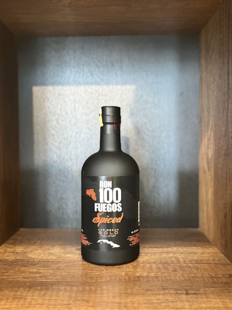 RON 100 FUEGOS SPICED